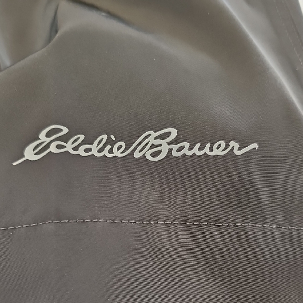Eddie Bauer Women's Black Rain Jacket - Picture 2 of 7